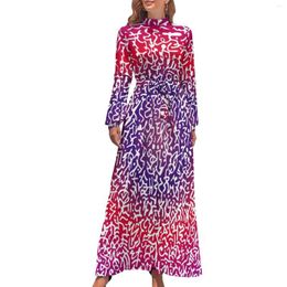 Vestidos casuais letras abstratas impressão vestido manga longa vermelho e amarelo sexy maxi alto pescoço rua desgaste personalizado boho praia