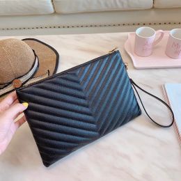 Top Women Men Luxurys Fashion Designers Clutch Bags 2023 Handbags Purses Tote Clutch Handbags Leather Wallet Crossbody Bag With box m8923