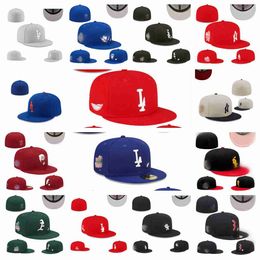 Ready Stock Mexico Mens Baseball Fitted Hats Classic Black Colour Hip Hop Chicago Sport Full Closed Design fashion Caps Chapeau Stitch Heart Hustle Flowers size 7-8