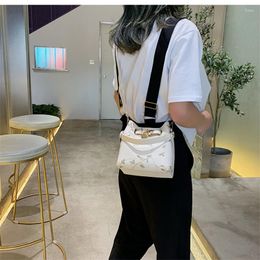 Evening Bags Floral Embroidery Bucket Messenger Bag Ladies 2023 High-quality Luxury One-shoulder