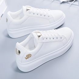Dress Shoes Fashion White Breathable Women Running 2023 Spring Autumn Embroidered Flower Lace Up Casual Sneakers Zapatos De Mujer 230901