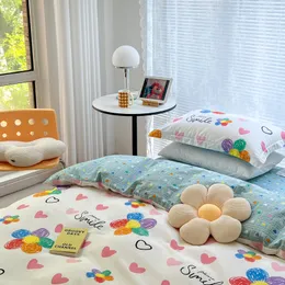 100 % reine Baumwolle, vierteiliges Bettlaken, Bettbezug, Kissenbezug, bedrucktes weiches und bequemes Material aus reiner Baumwolle, Bettwäsche, frische Farbblöcke, Regenbogenblumen
