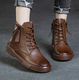 Nytt läder inuti höjd Martin Boots Kvinnor Autumn Winter Short Boots Platform Thin thin Knight Boots Plus Women's Shoes