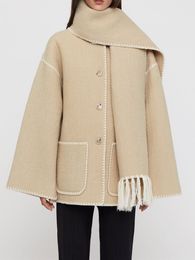 여자 양모 블렌드 여성 프린지 스카프 칼라 코트 양면 모직 싱글 가슴 가운 겨울 느슨한 자수 트림 여성 캐주얼 재킷 230901