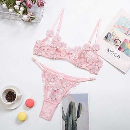 Women's Pyjamas Lingerie Sexy Erotic Costumes Lace Tube Top Porn Embroidered Floral See-through Mesh Underwear Set Exotic Sets BrasH7UQ