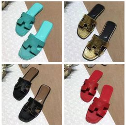 Womens Beach slippers famous Classic Flat heel Summer Designer Fashion flops leather lady brand Slides famale shoes Hotel Bath Ladies sexy Sandals Large EUR 34-43