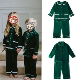 Clothing Sets Wholesale Toddler Matching Family Christmas Clothes Girls Pajamas Velvet Green Baby Boys Pyjamas 230901