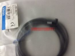 1PC New Omron EE-SX771 EESX771 Photoelectric Sensor