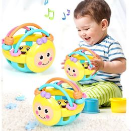 Rattles Mobiles Baby Soft Teething Toys born Early Educational Sensory Teether Rattle Touch Hand Grasping Ball Develop Infant Game Toy 230901