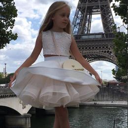 Girl Dresses Ivory White Satin Fluffy Short Sleeveless Lace Beaded Backless Flower Dress Wedding Cute Little Child Communion Ball