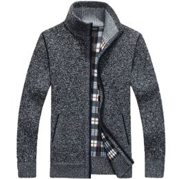 Mens Sweaters Autumn Winter Sweater Coat Faux Fur Wool Jackets Men Zipper Knitted Thick Warm Casual Knitwear Cardigan 230904
