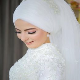 2020 Beautiful Muslim Bridal Veils with Many Beading and Pearls Real Pos Bling Bling Muslim Brides Hijab Fingertip Length326F