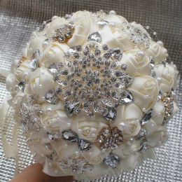 Whole Ivory Cream Brooch Bouquet Wedding Bouquet de mariage Polyester Wedding Bouquets Pearl Flowers buque de noiva246g