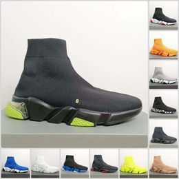 Top Quality Designer Running Platform Men Women Vintage 17FW Sock Speed Trainer Black Grey Graffiti Sole Trainers Sneakers Runners