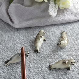 Chopsticks 2PCS Lovely Baby Seal Shaped Ceramic Chopstick Holder For Kitchen Dining Table Accessories