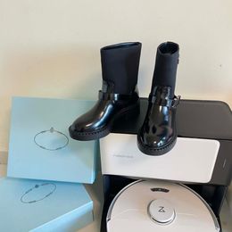 Designer-Stiefel Martin Boots Damen Neue schwarze Platte mit dickem Boden, britischer Stil, Gürtelschnalle, dicker Absatz, kurze Stiefel 06