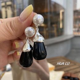 Dangle Earrings Fashion With Irregular Black Resin Shell Pearl No Hold Ear Clip Design For Women Lady Wedding Party