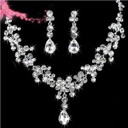 STOCK 2022 High Quality Luxury Crystals Jewerly Two Pieces Earrings Necklace Rhinestone Wedding Bridal Sets Jewellery Set236c