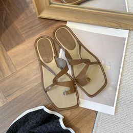 Slippers 2023 Summer Women Flat Sandals Korean Version Clip Toe Flip Flops Outdoor Fashion Casual Non-slip Beach Plus Size 42