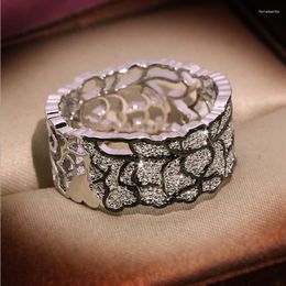 Cluster Rings 2023 Trend Vintage Court Pattern Lace Cutout Closed Women's Ring Jewellery Sets Female Bijouterie Wedding Accessories