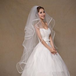 In Stock Gather 80CM Long Bridal Veils Two Layer Tulle Wedding Veils White Ivory Womens Wedding Accessories Voile Mariage285t