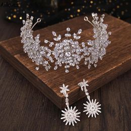 Luxurious Crystals Rhinestones Bridal Crowns Headpieces Retro Baroque Style Women Headwear For Wedding Party Ladies Tiaras Brides 263j