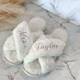 Other Event Party Supplies Personalized Cross Fluffy Slippers with Faux Fur Custom Bridesmaid Gifts Bridal Shower Wedding Bachelor266i