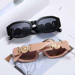 Fashion road bike sunglasses designer oval frame luxury sunglasses women's UV400 personality men's retro glasses plate high grade high value