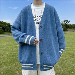 Mens Sweaters British Retro Cardigan Sweater Korean Harajuku Academic Knitted Pullover Hip Hop Streetwear Loose Knitwear Tops 230904