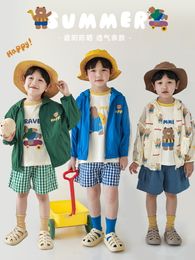 Jackets Summer Boys' Little Bear Print Children's Hooded Sun Protection Thin Coat 2023 Simple Top 230904