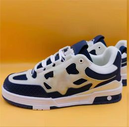 2024 Top quality Spring men Shoes Breathable Moisture Edition Fashion Sports Leisure Portable Board Running US36-44 M1
