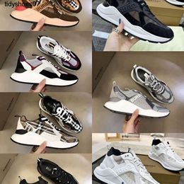 23 new Colour matching thick sole casual breathable dad shoes high street burberyity outdoor sports shoes trendy men's summer