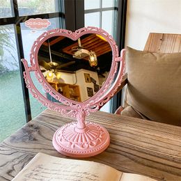 Compact Mirrors Cosmetic Heart-Shaped Mirror Functional Durable Desk Type Vintage European Style Makeup Mirror For Makeup Pocket Compact Mirrors 230904