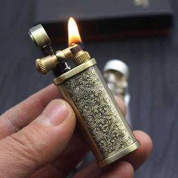 Tang Grass Vintage Flint Kerosene Lighters Flame Retro Metal Grinding Wheel Petrol Cigarette Cool Creative Gadgets 4XHB