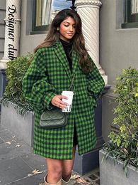 Womens Wool Blends Elegant Contrasting Plaid Print Mid Length Coat Chic Lapel Long Lantern Sleeved Jacket Winter Lady High Streetwear 230904