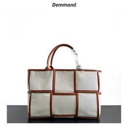 9A quality Botegss Ventss Arco woven bags for sale 2023 Spring Summer New High Capacity Plaid Knitted Handheld One Shoulder Crossbody Class With Real Logo P5EB