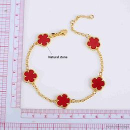 Charm Bracelets Lovely New Design Luxury Natural White Flower Bracelet Women High-quality Exquisite Jewellery Creative R230905