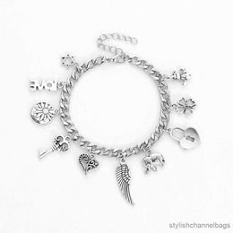 Charm Bracelets Vintage Silver Colour Elephant Heart Key Bangle Flower Wings Fashion Pendant Charm Bracelet for Men Women R230905