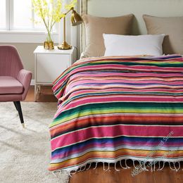 Blankets Bohemian style beach blanket hand striped mat with tassels Mexican picnic 230905