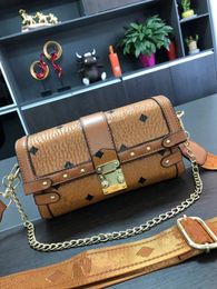 Designer Bag Chain Bags Women Shoulder Bags Pu Leather Purse Lady Daily Crossbody Bag Fashion Pocket Buckle Small Bag Factory Wholesales Brown Colour