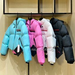 Womens Designer Down Jacket Short Down Jacket Luxury Brand Overcoat Stylist Coat Fashion Jacket Winter Outdoor Coat Streetwear