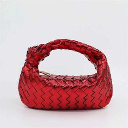 Handbag Bvs Designer 2023 Woven Women Knitting Knotted Handstitched Mirror Quality y Bowknot Womens Knot Handbag One Handheld Venbotegas Bright Surface