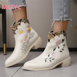 Boots Thick heeled short boots for women spring and autumn single ethnic style large round toe comfortable 230905