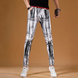 Men's Jeans Light Luxury Mens Slimfit White Black Printed Denim Pants Sexy Style Allmatch Trendy Korea Version Street Pants; 230904