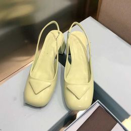 Summer new p family patent leather round toe sandals triangular standard thick heel middle heel empty Roman shoes 230904