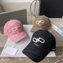 Fashion Unisex Ball Caps Classic Embroidery Letter B Casquette Baseball Hats Men Womens Casual Four Season Caps with 3 Colours