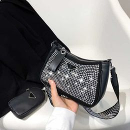 2024 New luxury high quality handbag Factory direct sales This year's popular bright diamond for female summer fashion net red armpit small square