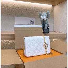 2023 New Fashion purse Women Totes Shoulder bags Cowskin Genuine leather Handbag Scarf Charm High quality With shoulders Embossed cow skin