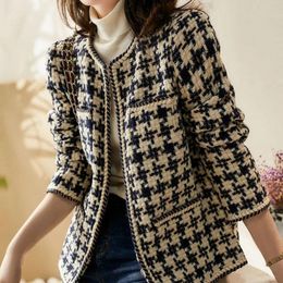 Women's Wool Blends Vintage Early Autumn Tweed Women Jacket ins Style Elegant Gentlewomen Black White Tweed Lady Winter Cardigan Outwear 230905