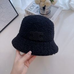 Classic fur fisherman hat, female designer Beanie Cap, temperament bucket basin hat, lamb wool, warm autumn and winter style